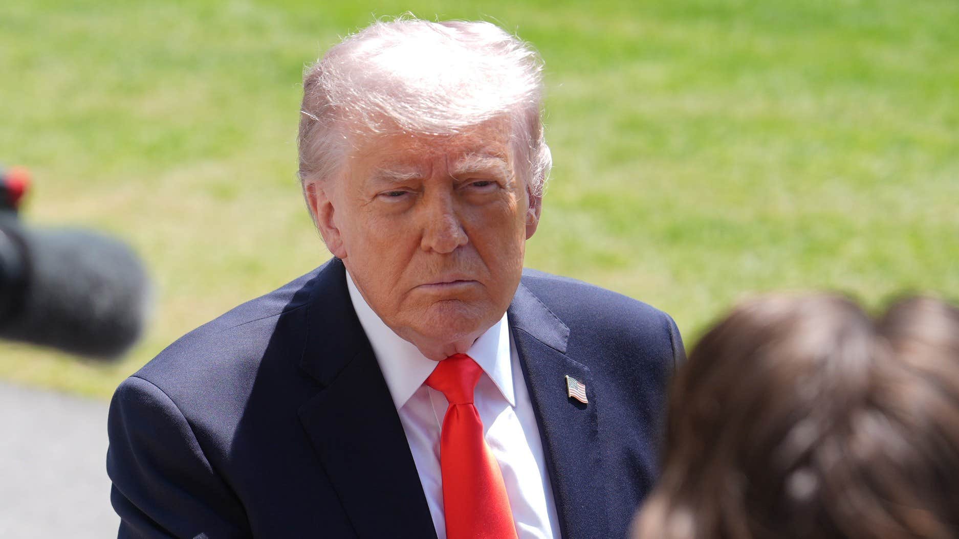Skräcksiffran som Trump inte vill se: ”För folkets bästa”