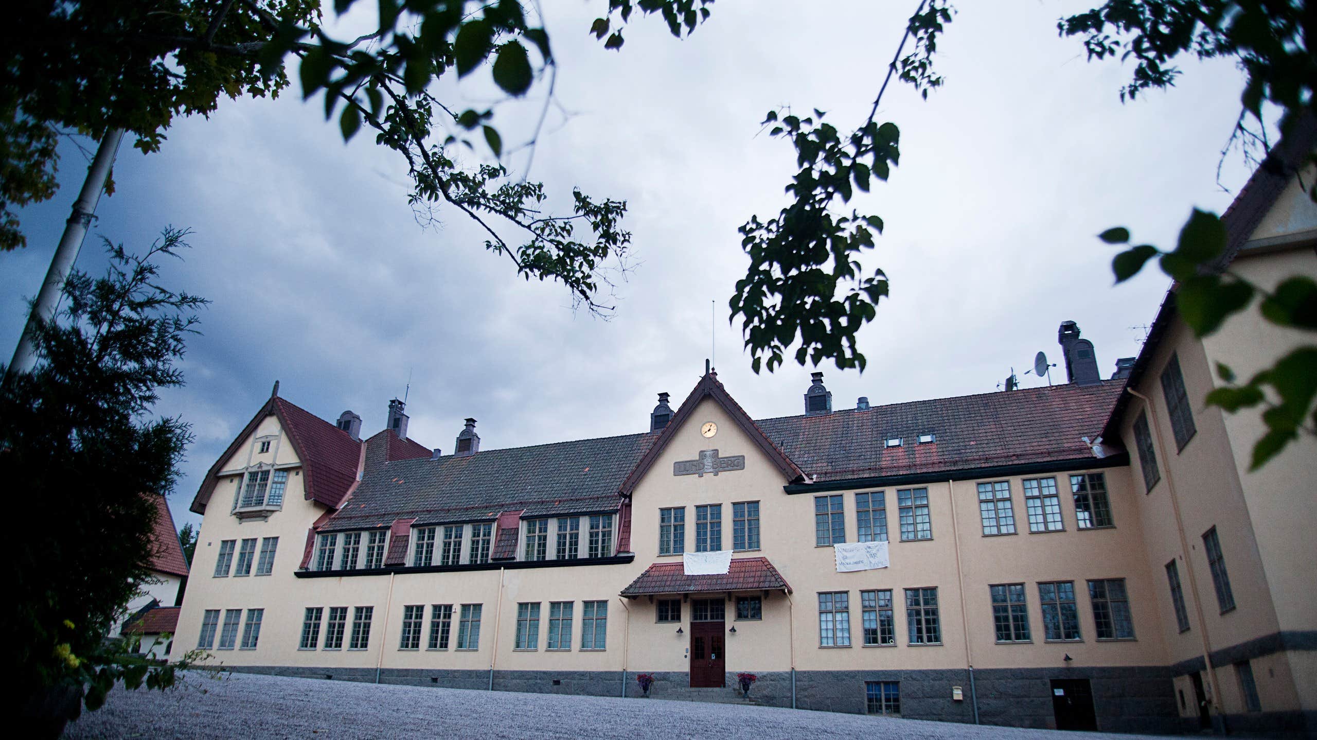 Internatskolans varning