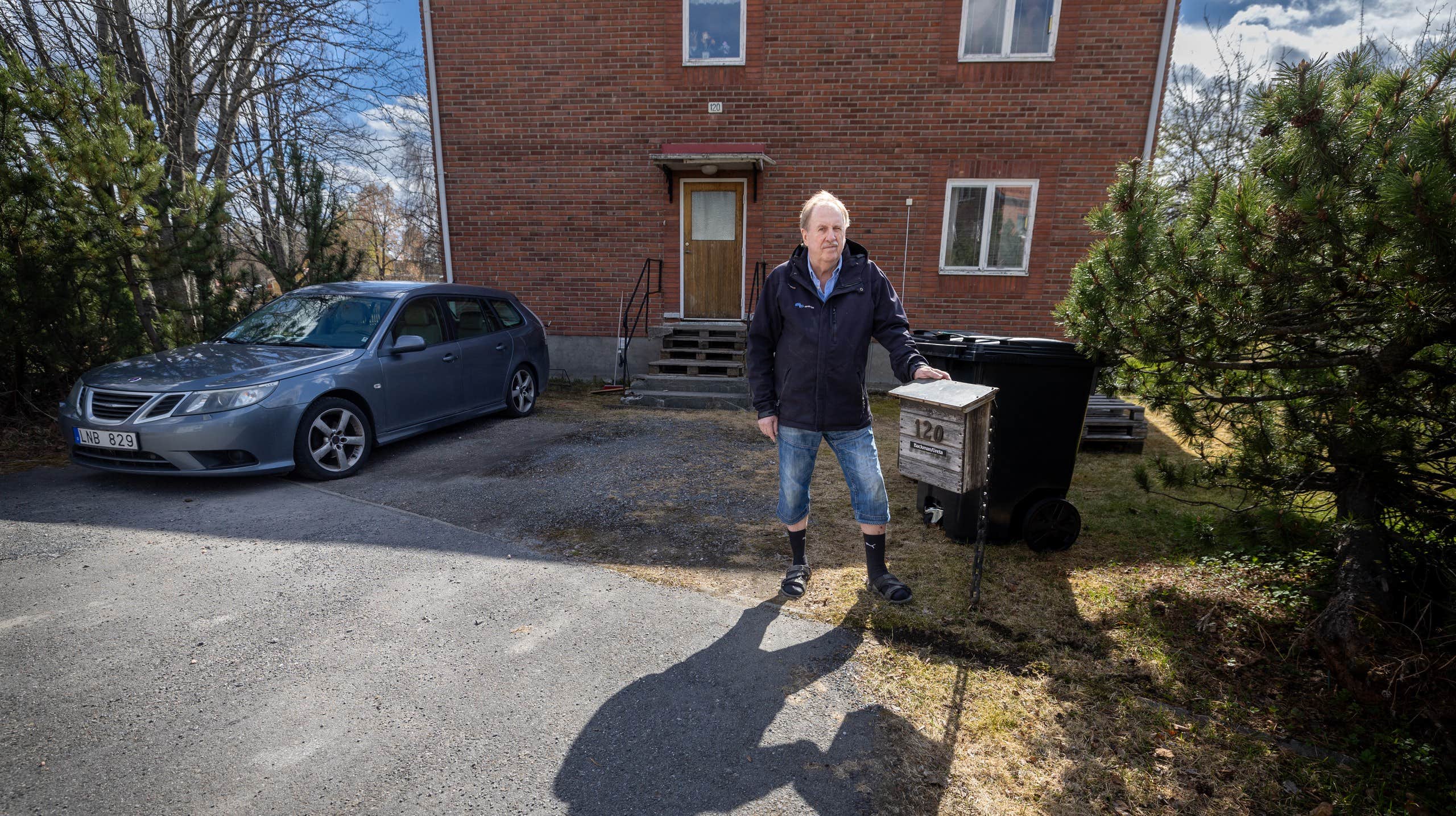 Jan, 80, trotsar Postnord – vägrar flytta brevlådan