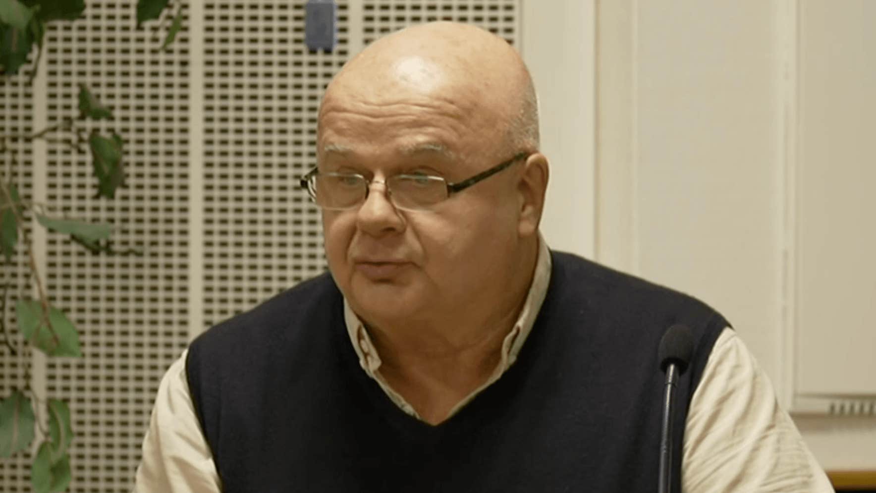 Efter avslöjandet: Hoppar av direkt