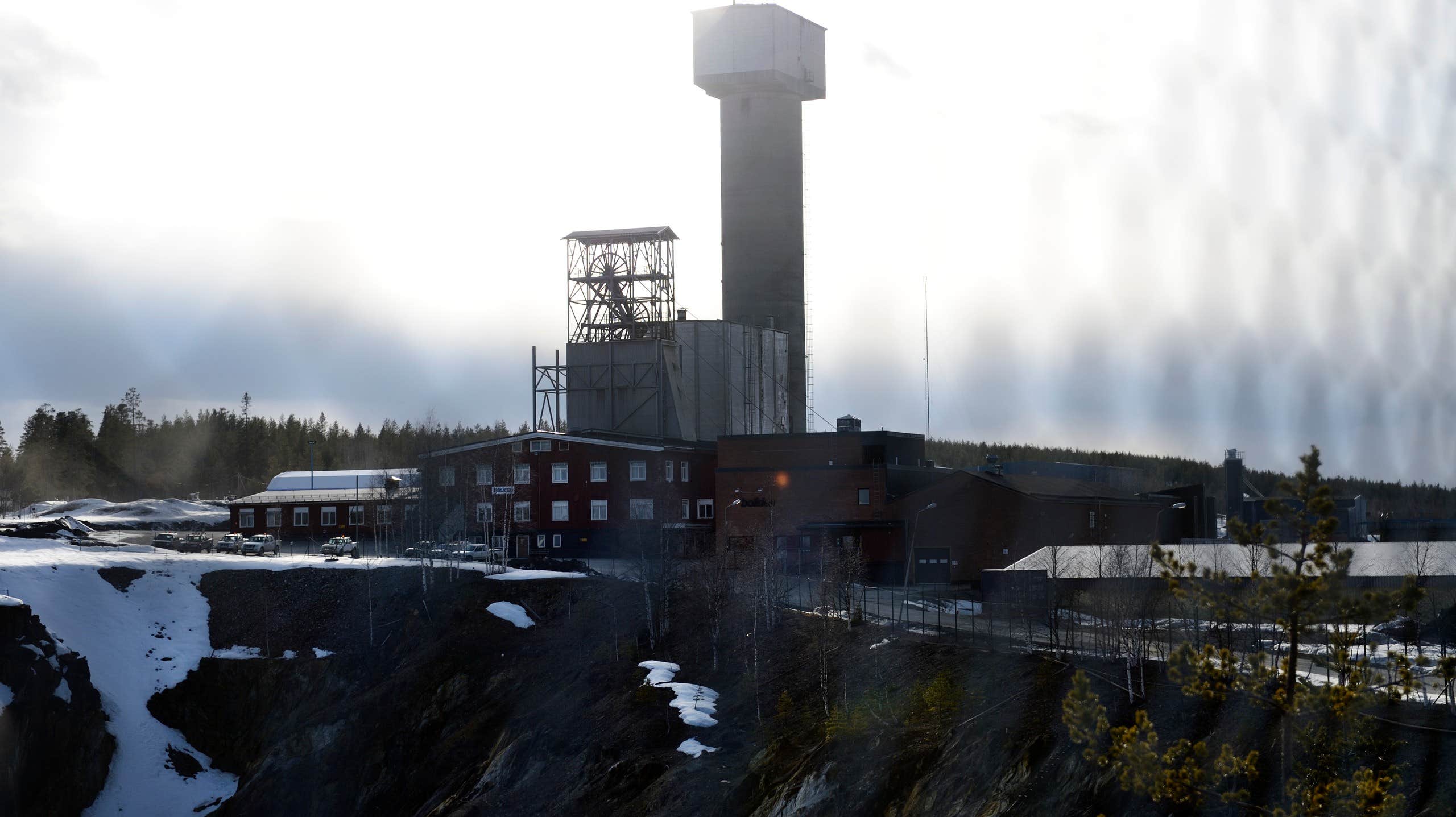 Ras i Bolidens gruva – person fast tusen meter ner