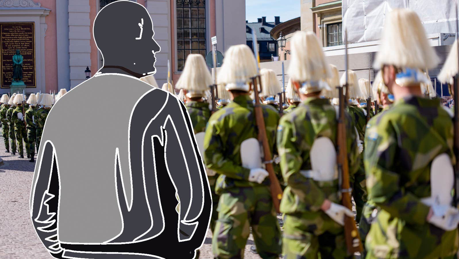 Livgardet officer åtalas för sexuellt ofredande.