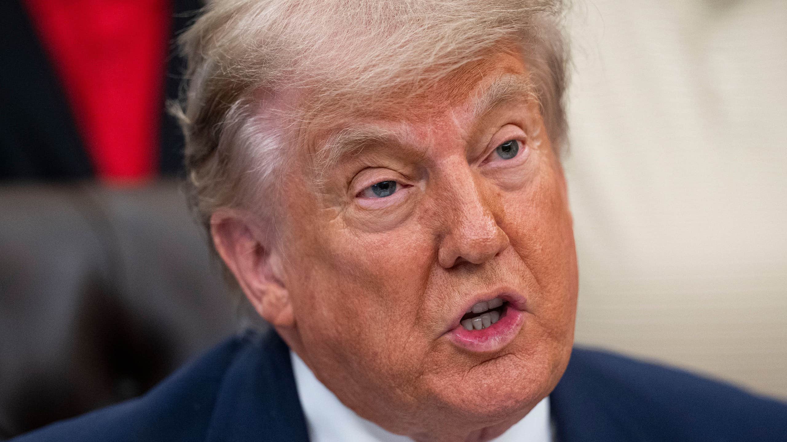 Ingen president har svurit mer än Trump