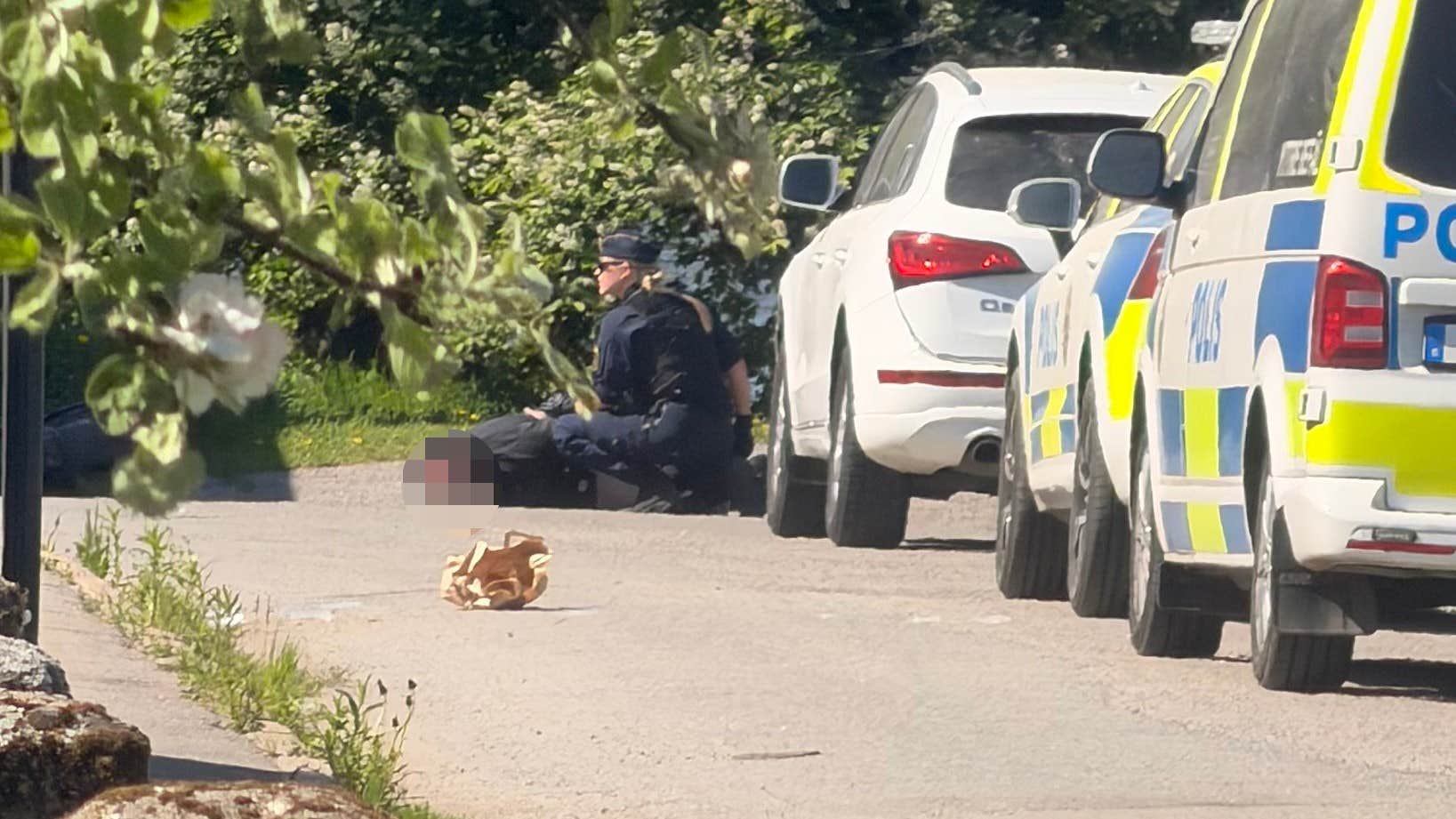 Skulle vräka man från bostad – tre skjutna
